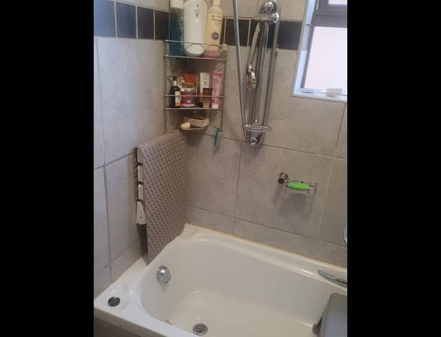 2 BEDROOM APARTMENT FOR SALE IN BISHOPSTOWE